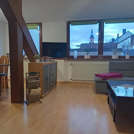 Zentrale Mit Blick Auf Paulinskirche Trier