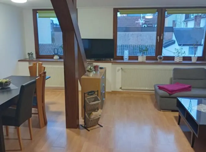 Zentrale Mit Blick Auf Paulinskirche شقة *